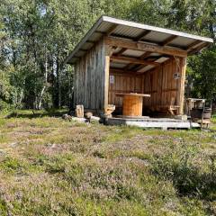 Windschutz am Ende des kleinen Wanderweges in Galåbodarna